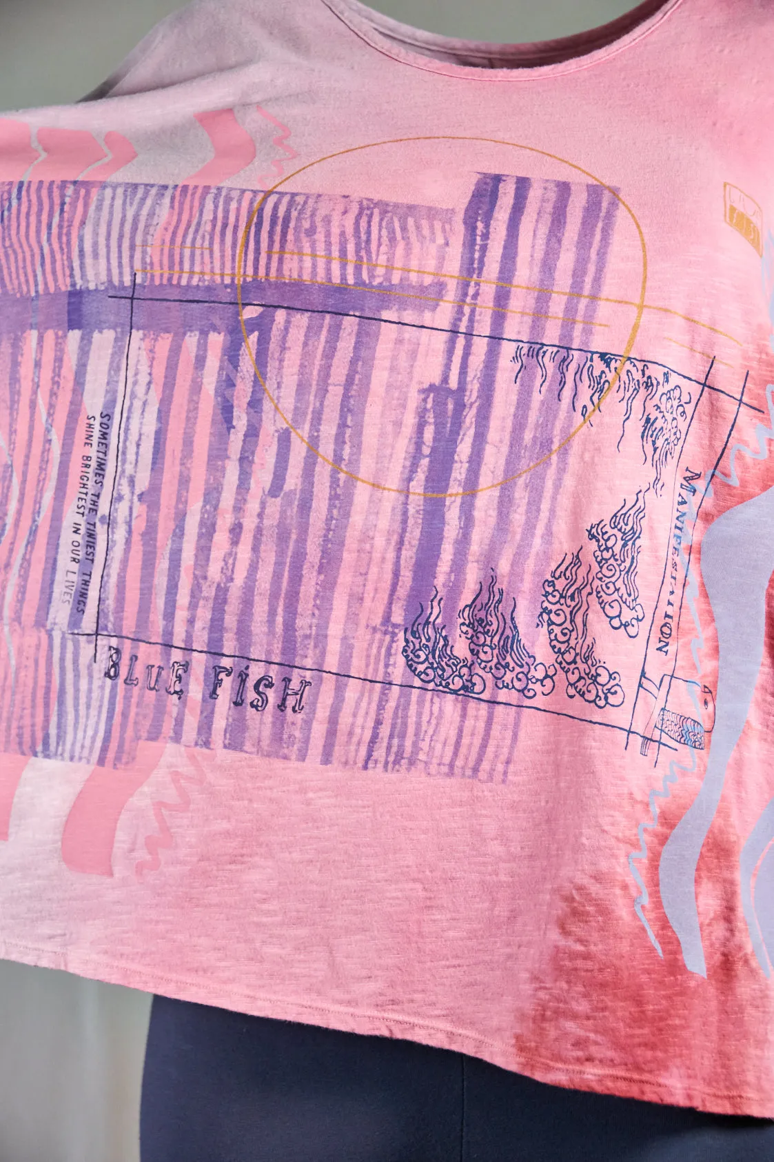 1250 Moon Tee HD Strawberry Fog-Manifestation-P