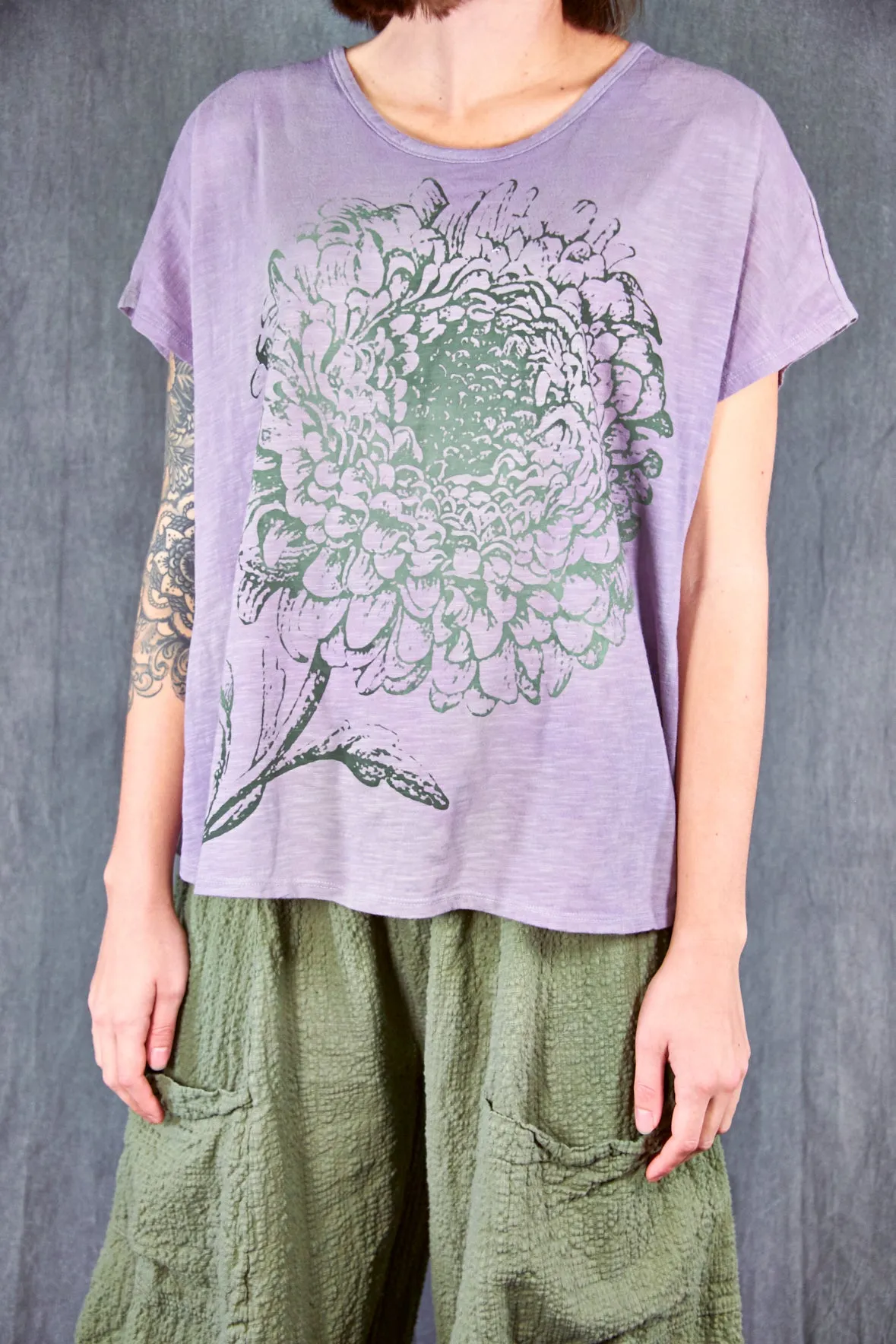 1250HD Hand Dyed Moon Tee Heather Green Aster