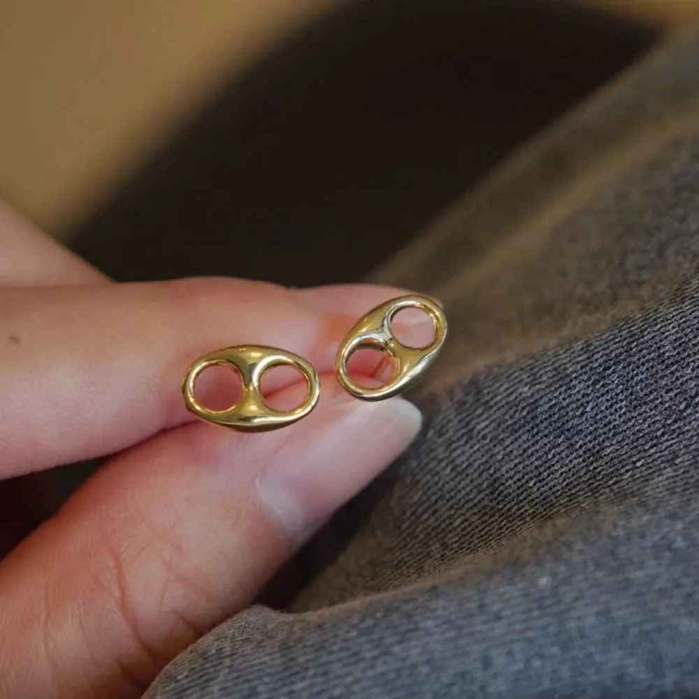 18K Solid Gold Ear Stud Earrings Pig Snout Simple Charm Jewelry