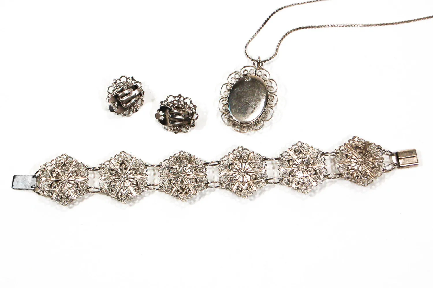 1950's Silver Tone Cameo Necklace,Bracelet, and Earrings Set