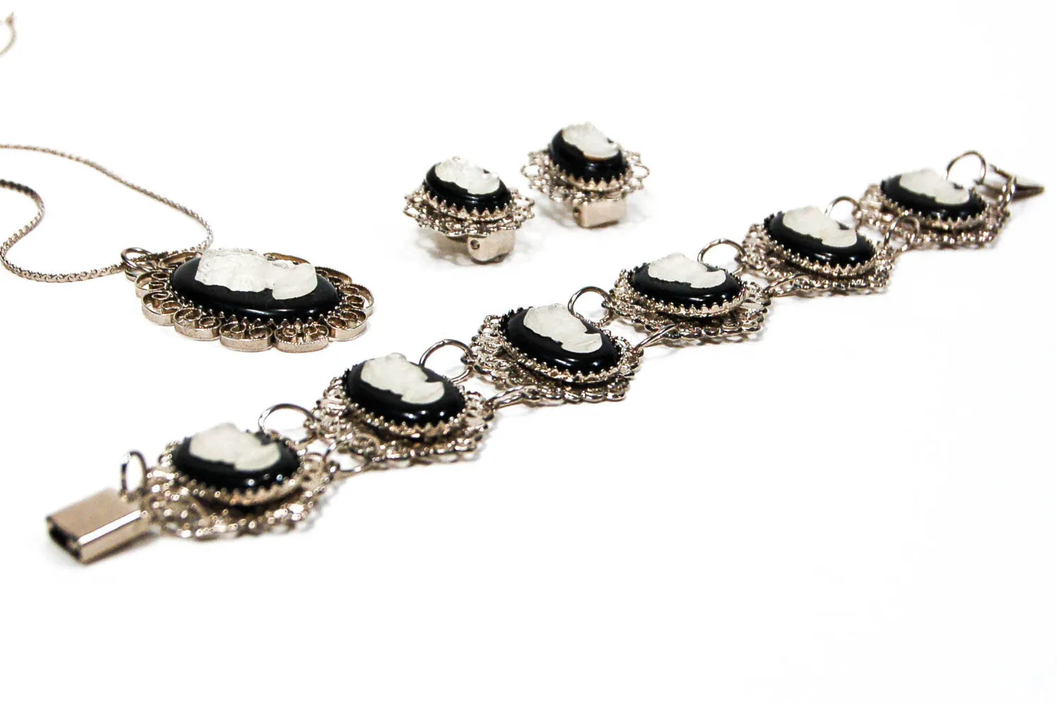 1950's Silver Tone Cameo Necklace,Bracelet, and Earrings Set