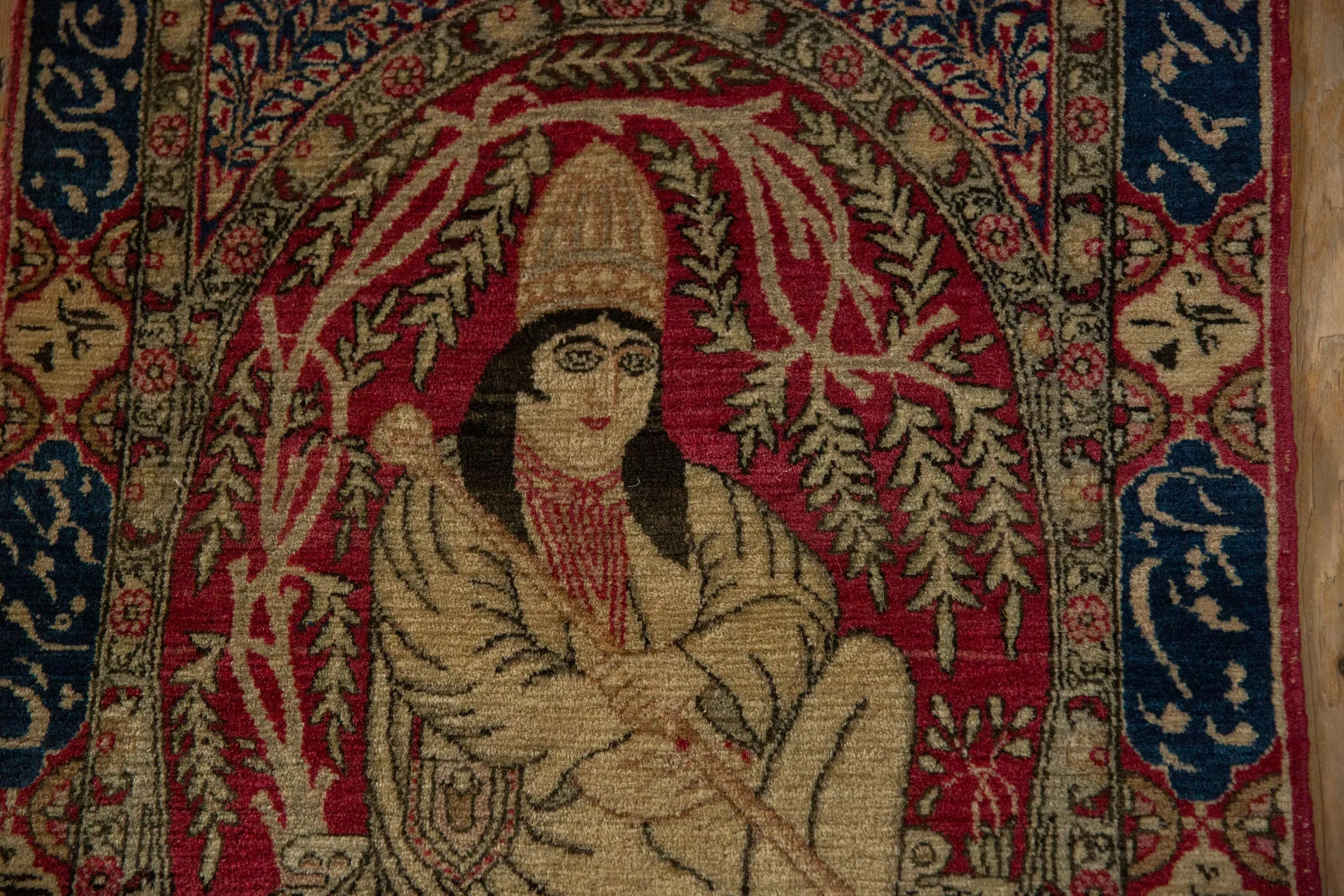 2x3 Antique Pictorial Kerman Rug Mat