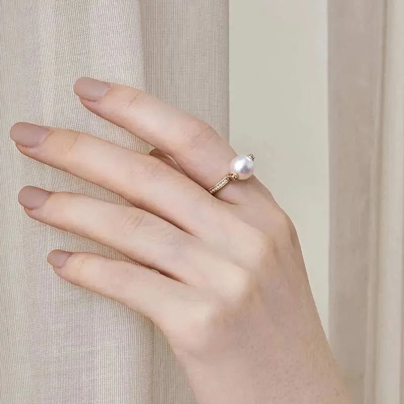 Akoya Pearl 18K Gold Single Band Design Elegant Diamonds Ring