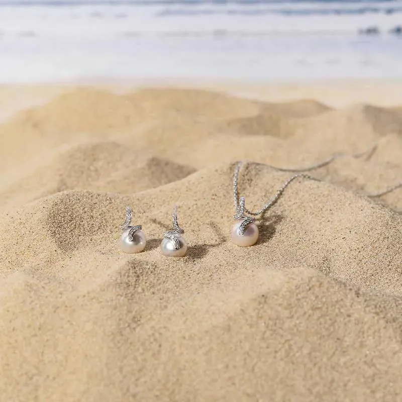 Akoya Pearl 18K White Gold Elegant Wave Diamonds Necklace
