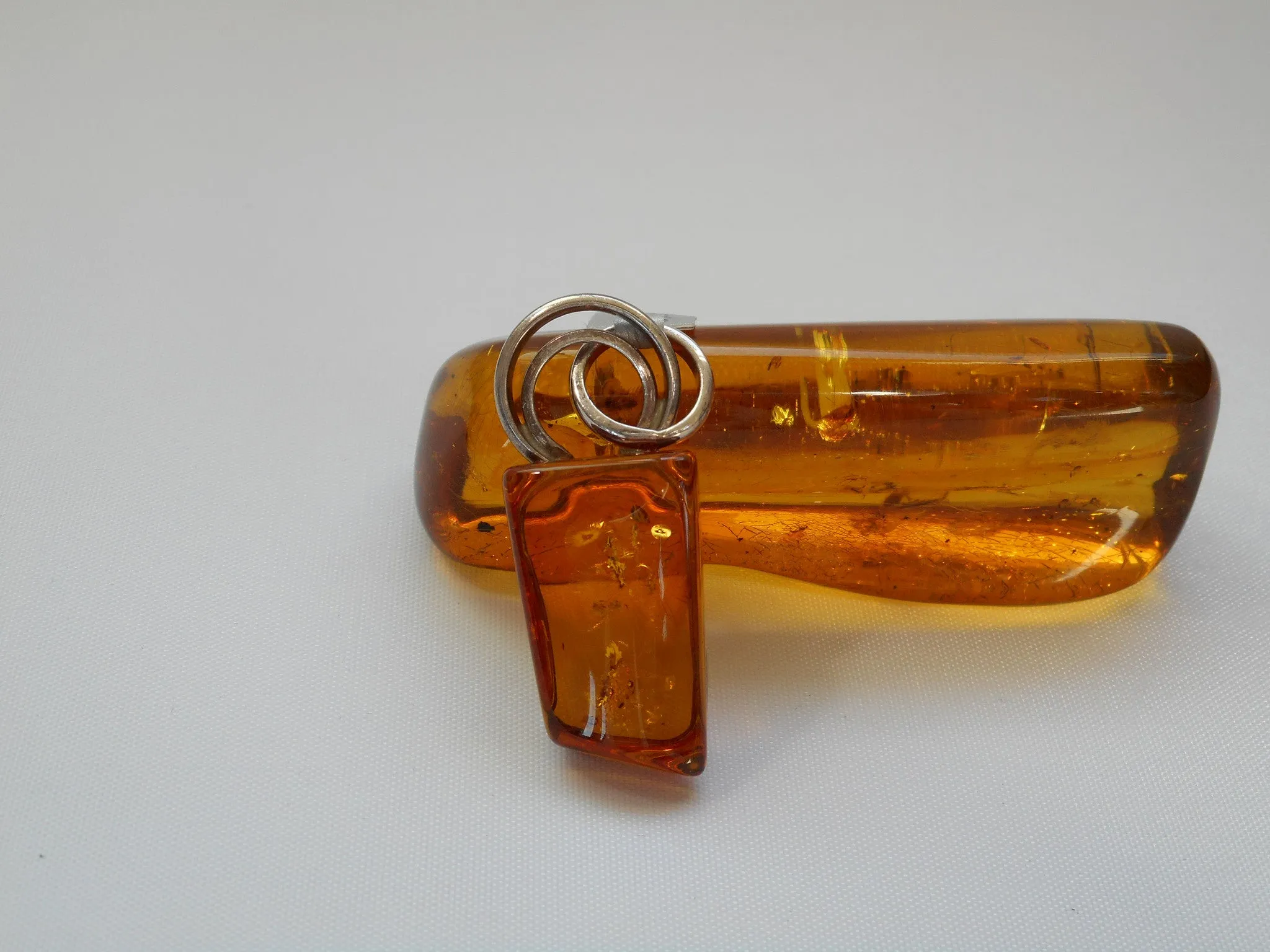 Amber Pendant 7