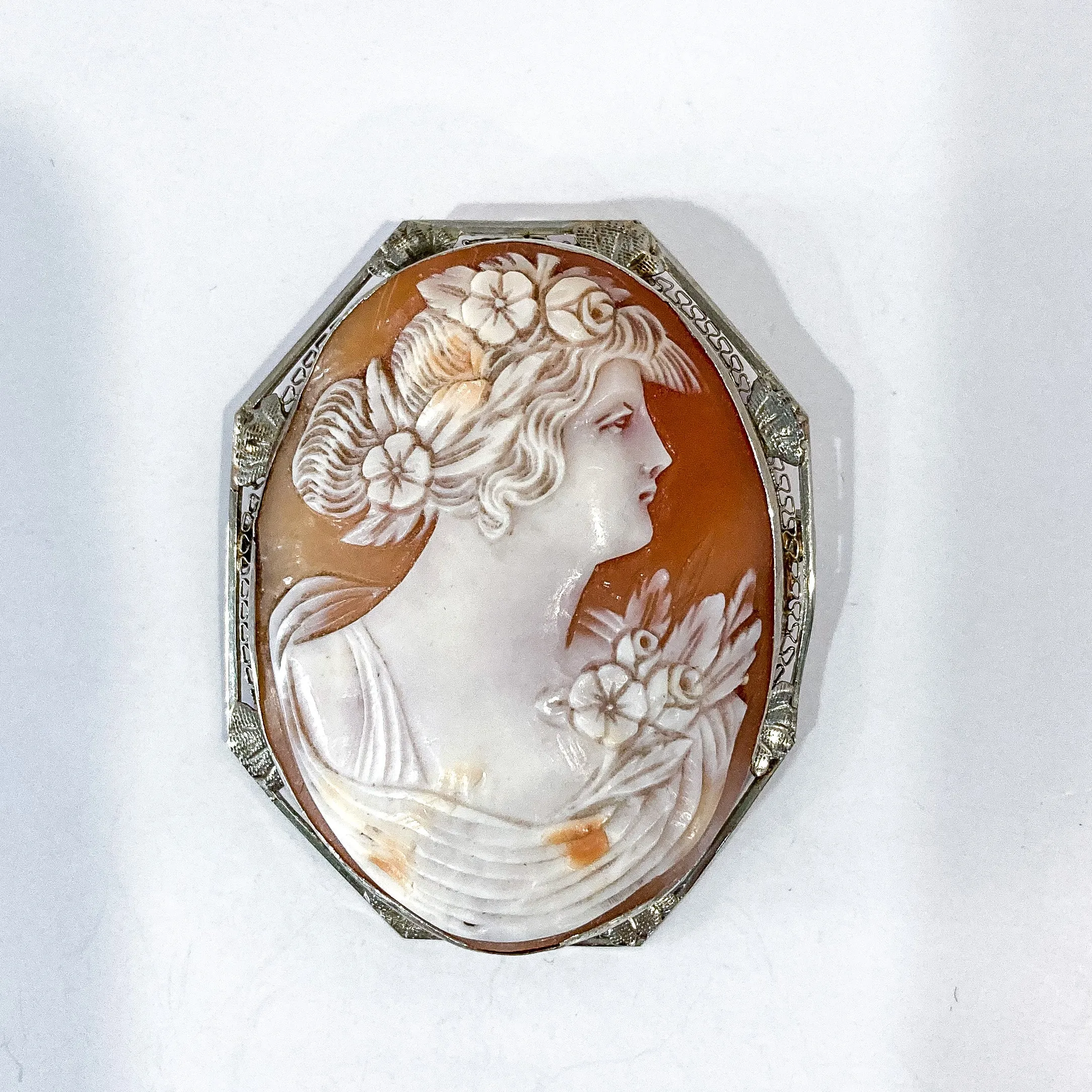 Antique 14K White Gold Carved Pink Shell Grecian Cameo Brooch Pendant