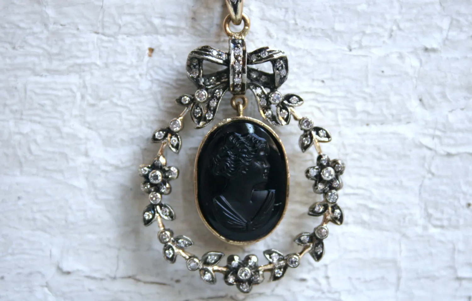 Antique Victorian 18K Yellow Gold Jet Cameo with Diamonds.