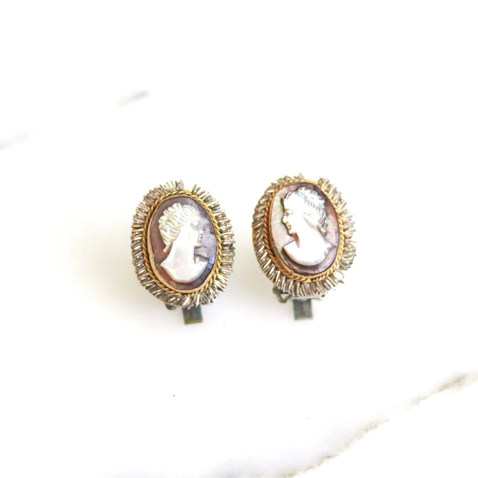 Art Deco Era Carved Mother of Pearl Cameo 750 Silver with Gold Accents