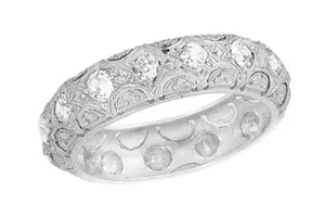 Art Deco Scalloped Vintage Filigree Eternity Diamond Wedding Band in Platinum - Size 7 1/2
