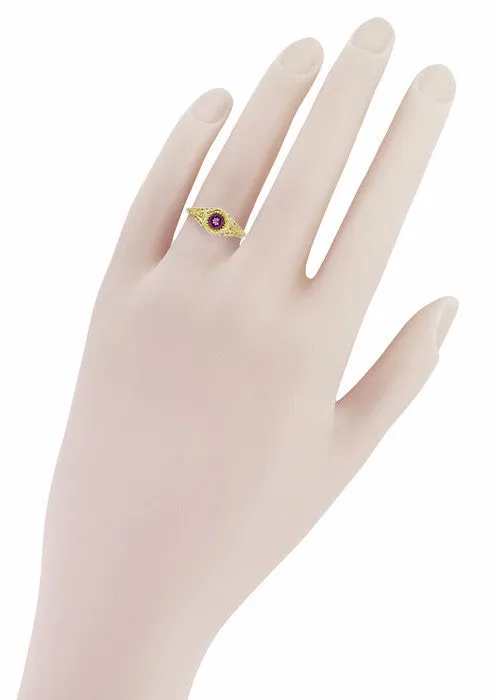 Art Deco Sunflowers Amethyst Filigree Ring in 14 Karat Yellow Gold