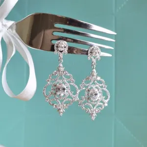 Art Deco Wedding Earrings. Victorian Style Dangle Wedding Earrings. Vintage Bridal Earrings. Rose Gold Crystal CZ Chandelier Wedding Earrings