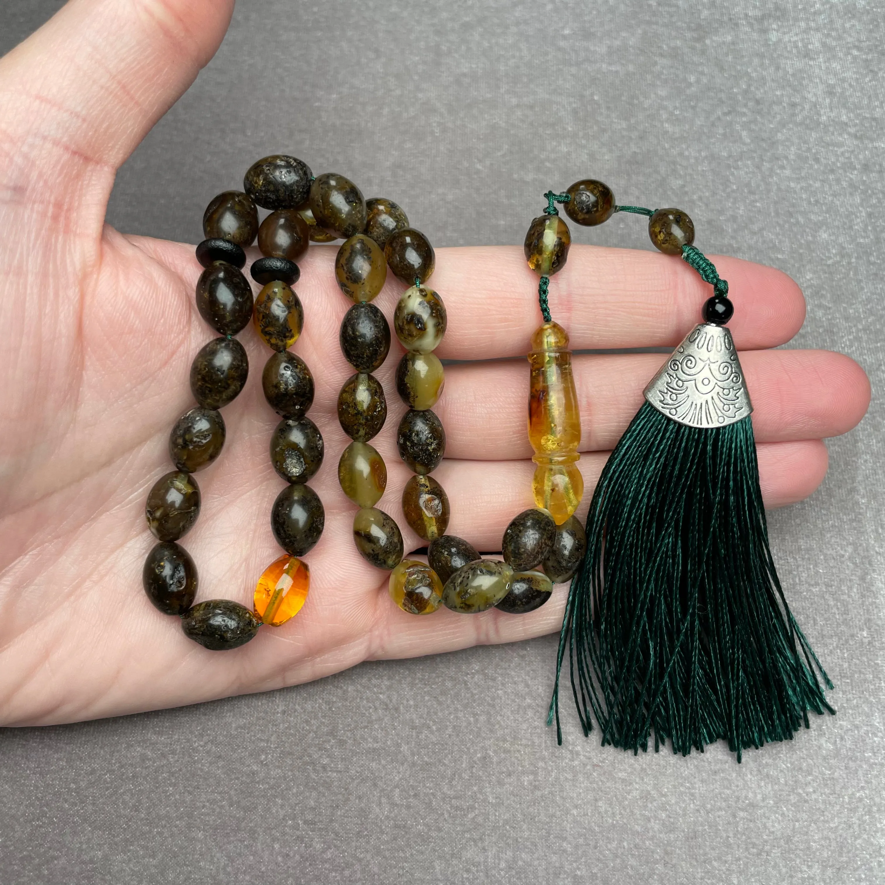 BLACK AMBER MISBAHA 8,8x12mm 21,3g