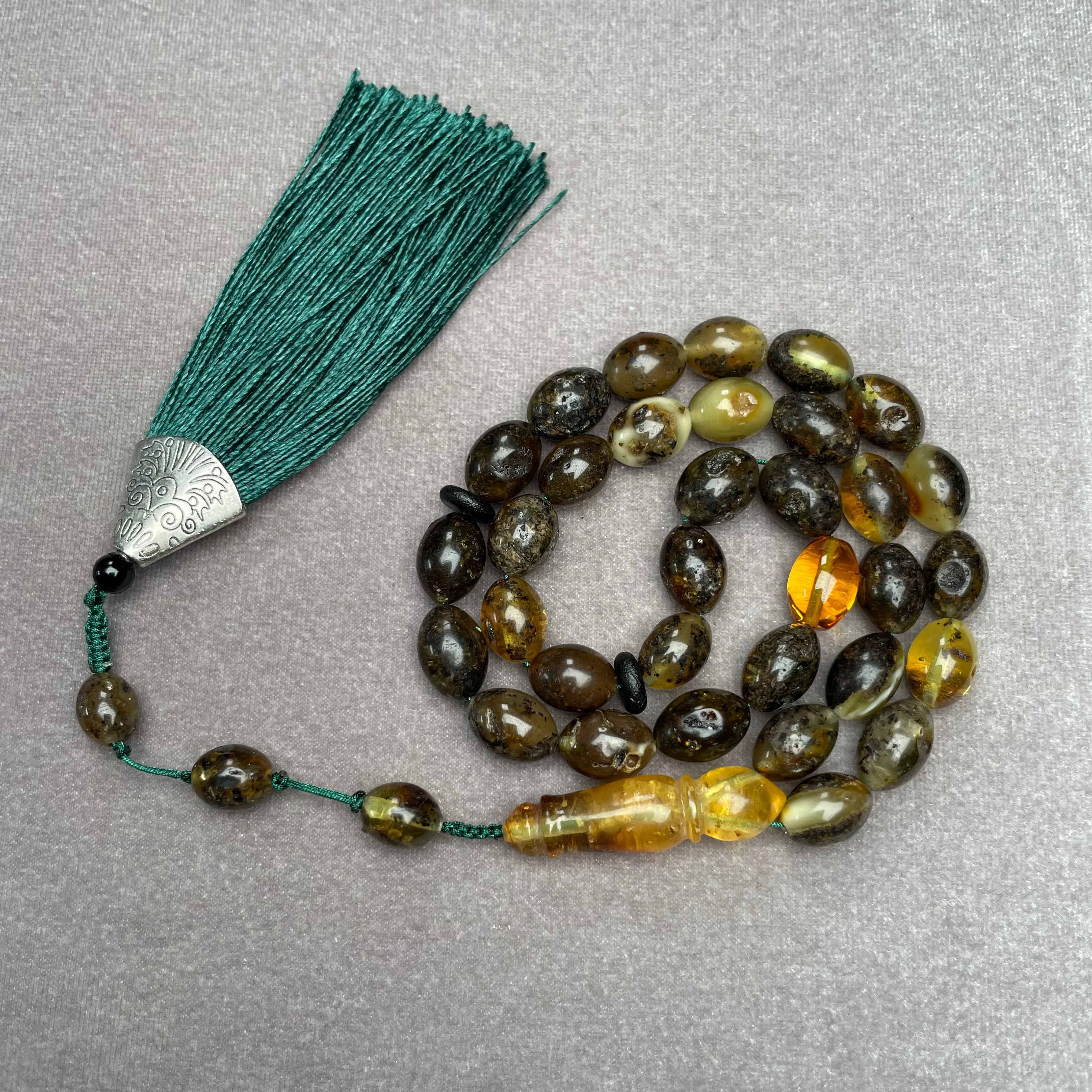 BLACK AMBER MISBAHA 8,8x12mm 21,3g