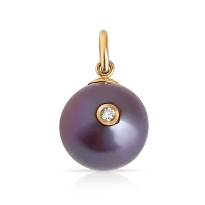 BLACK PEARL WITH BEZEL SET DIAMOND