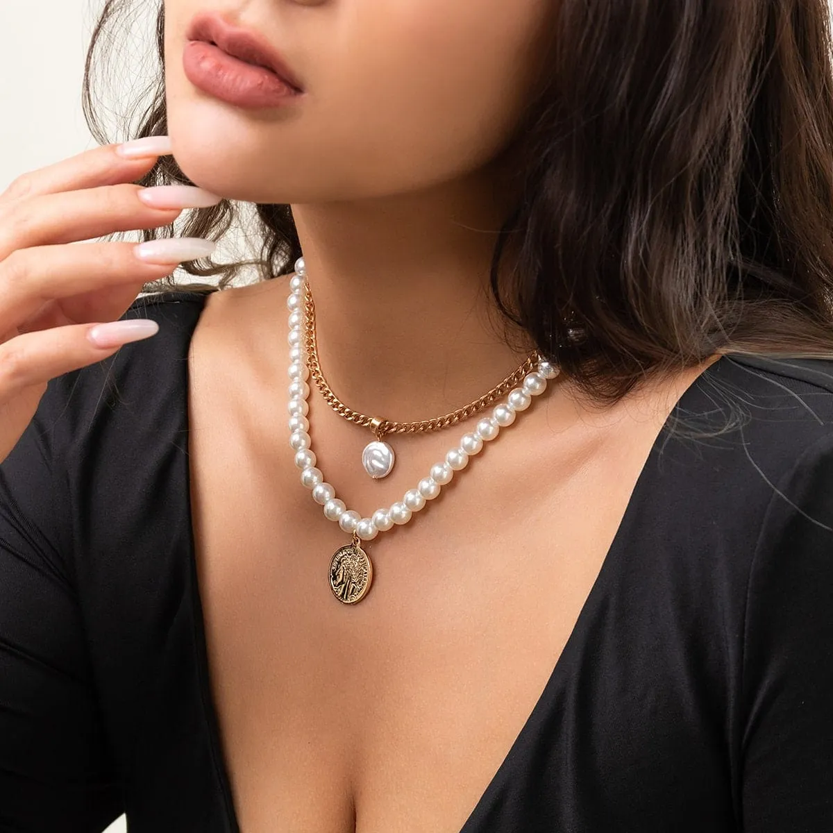 Boho Layered Round Disk Pearl Pendant Pearl Chain Choker Necklace Set