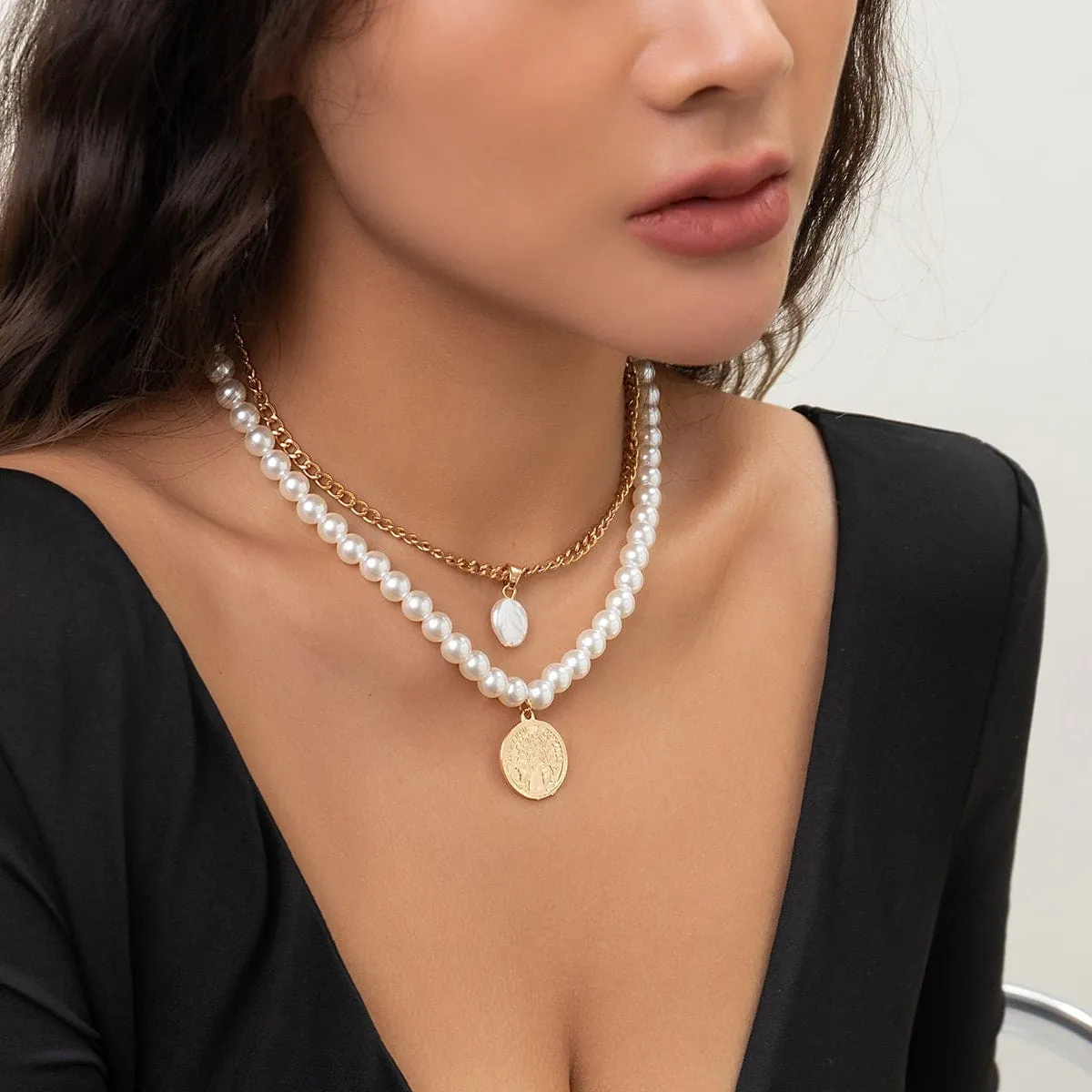 Boho Layered Round Disk Pearl Pendant Pearl Chain Choker Necklace Set