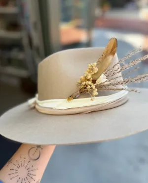 Boho Pampas Feather Pin