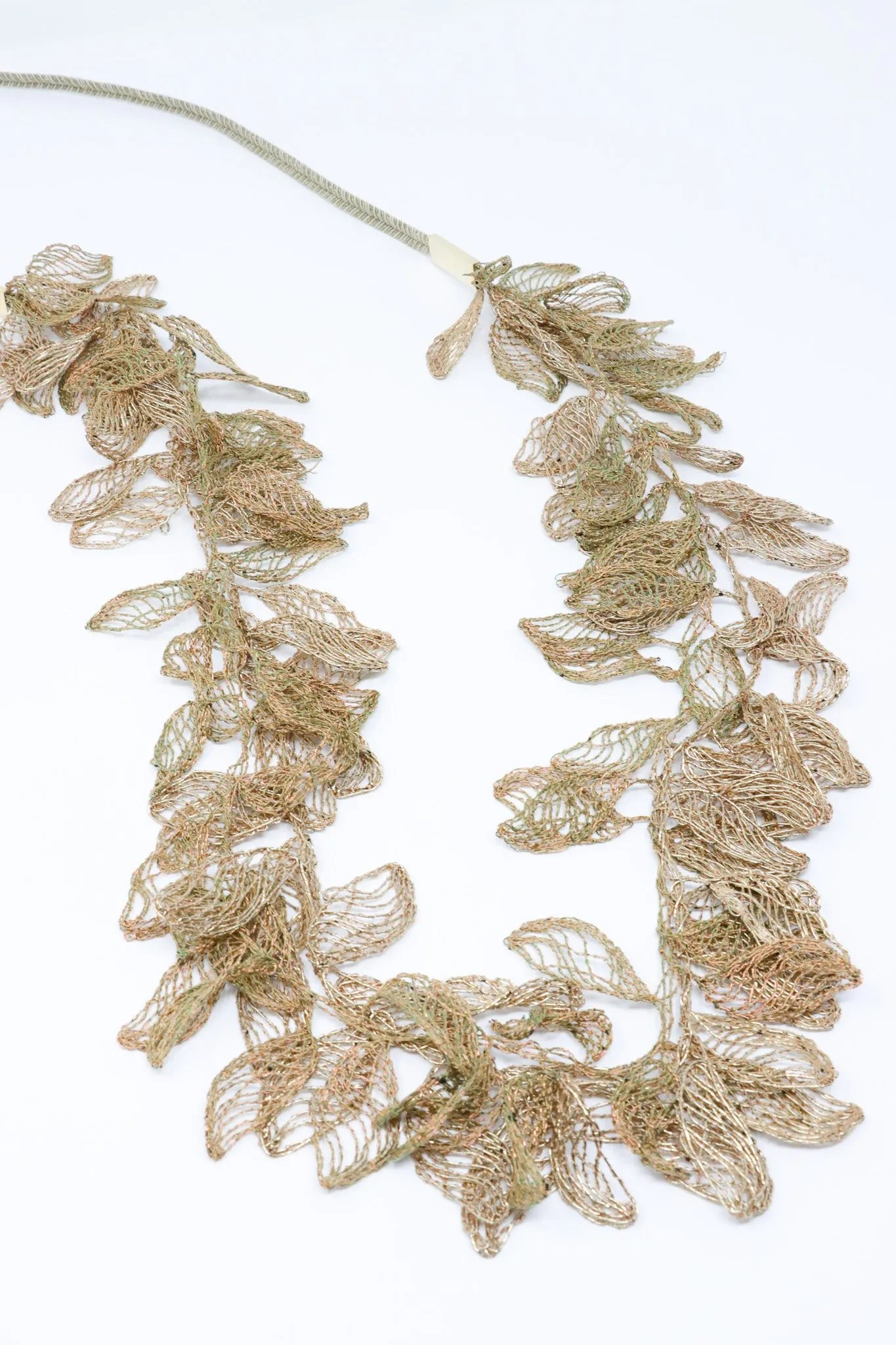 CENTOPERCENTOCASHEMIRE Lace Necklace