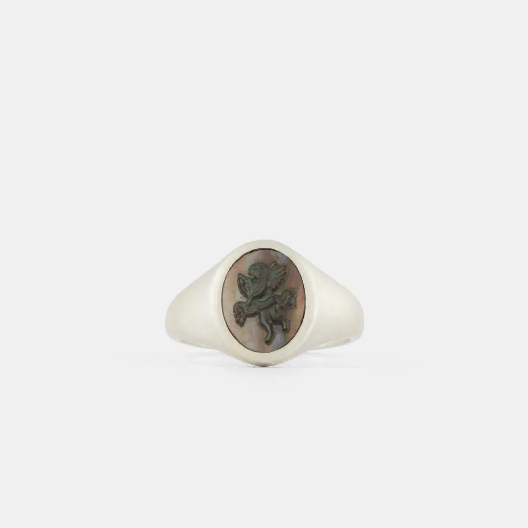 Cherub Cameo Ring | Silver