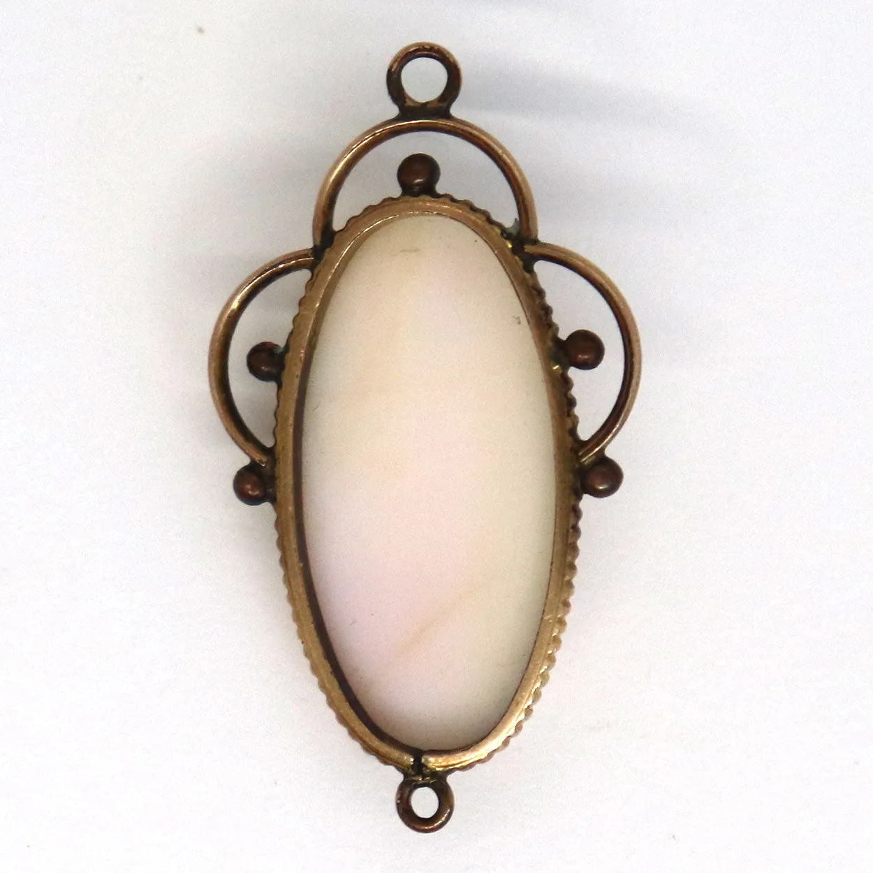 Collection of Vintage/Antique Cameos, Pendant and Earrings (5 pieces)