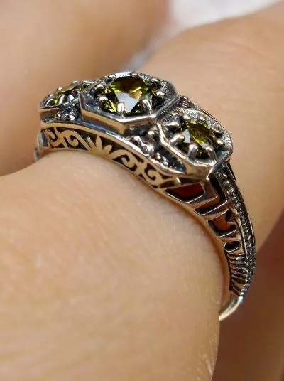 D161, Tiny 3 Stone Edwardian Ring, Vintage Jewelry Design#D161