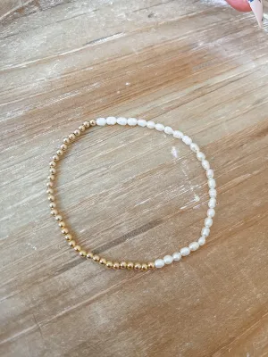 Dainty Pearl Bracelet