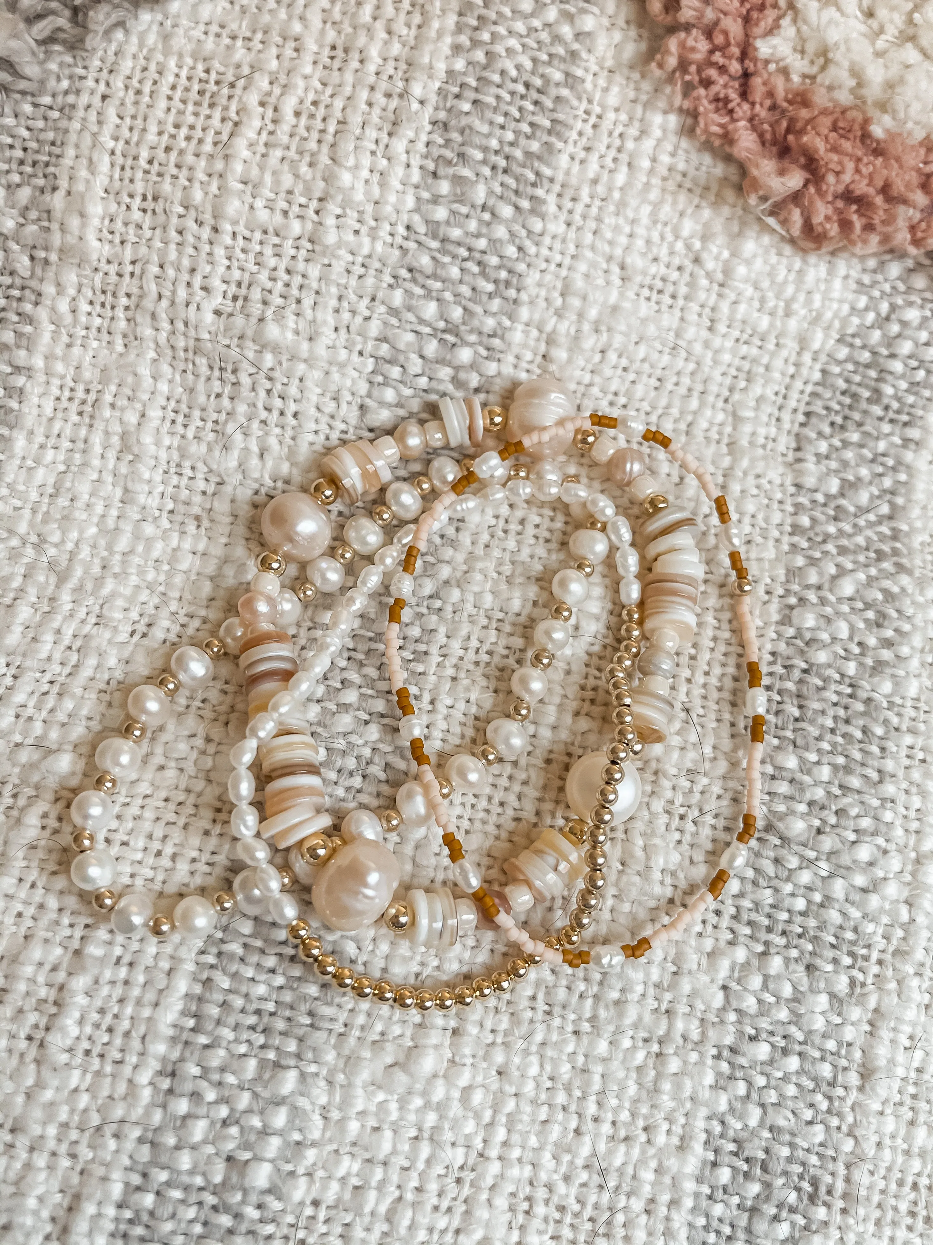 Dainty Pearl Bracelet
