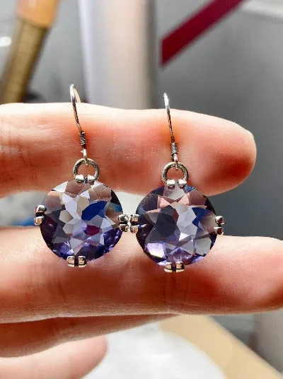 E7, Fleur de Lis Round Gem Earrings, Vintage Art Deco Jewelry Design#E7