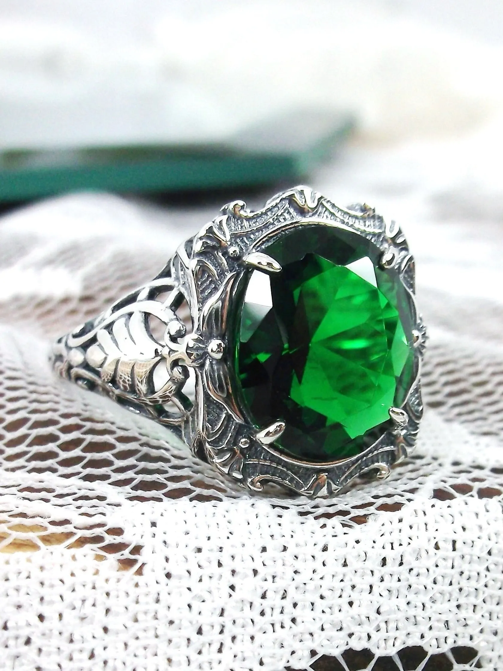 Emerald Ring, Oval Art Nouveau Style, Vintage Sterling Silver Filigree Ring, Beauty Ring, D229