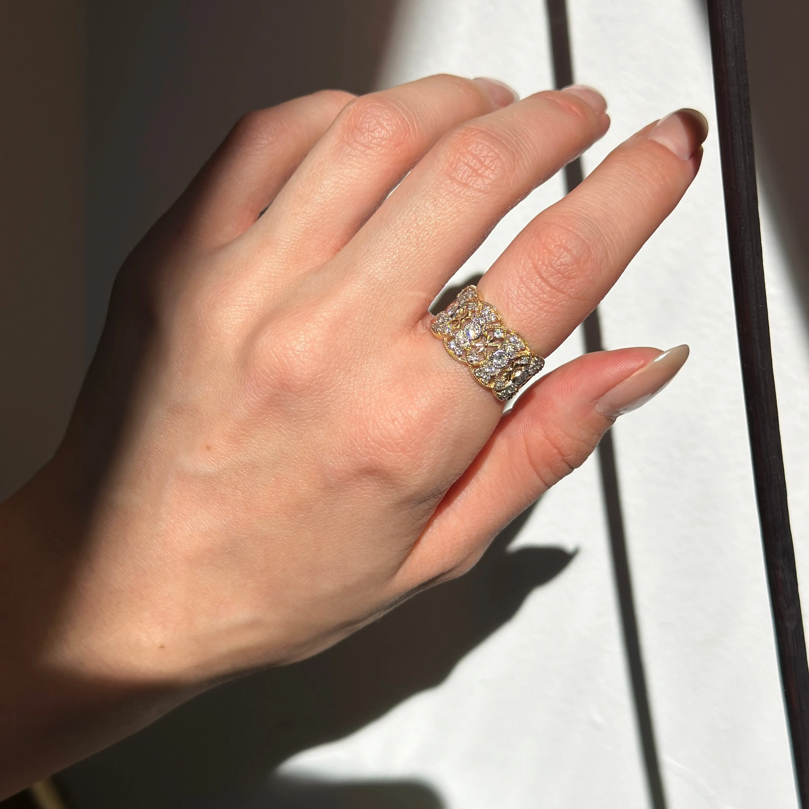 Estate 14KT White   Yellow Gold Diamond Filigree Band Ring