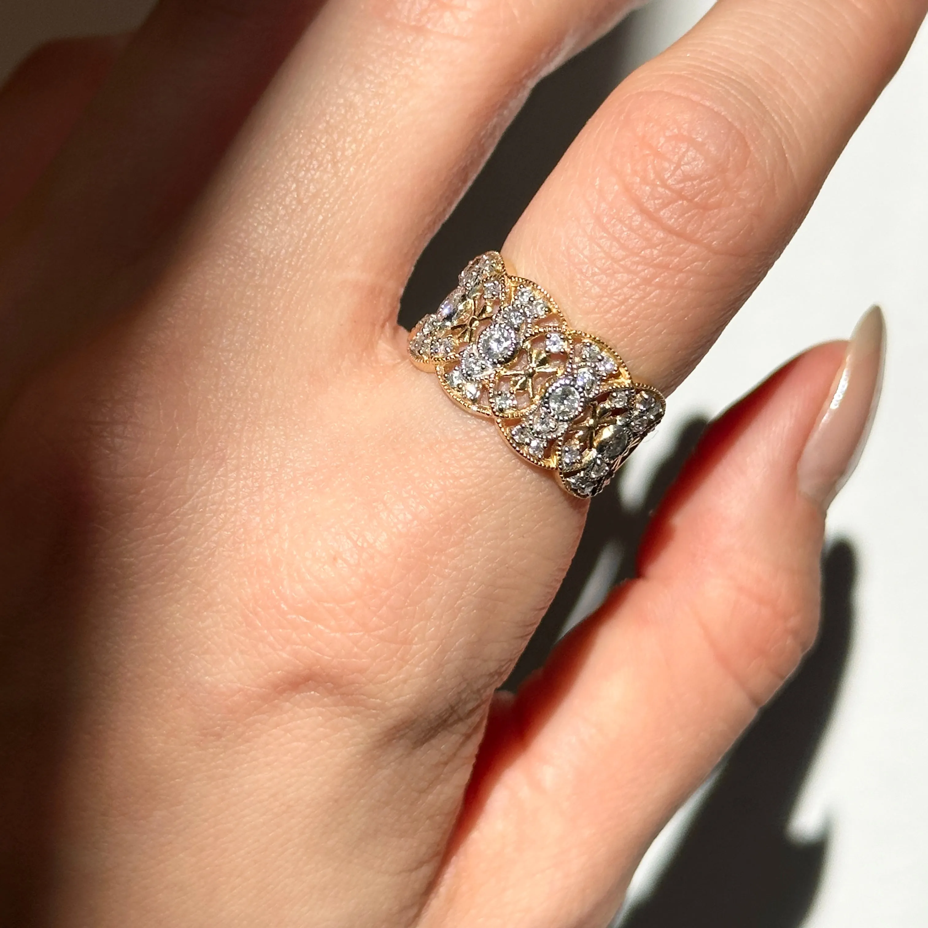 Estate 14KT White   Yellow Gold Diamond Filigree Band Ring