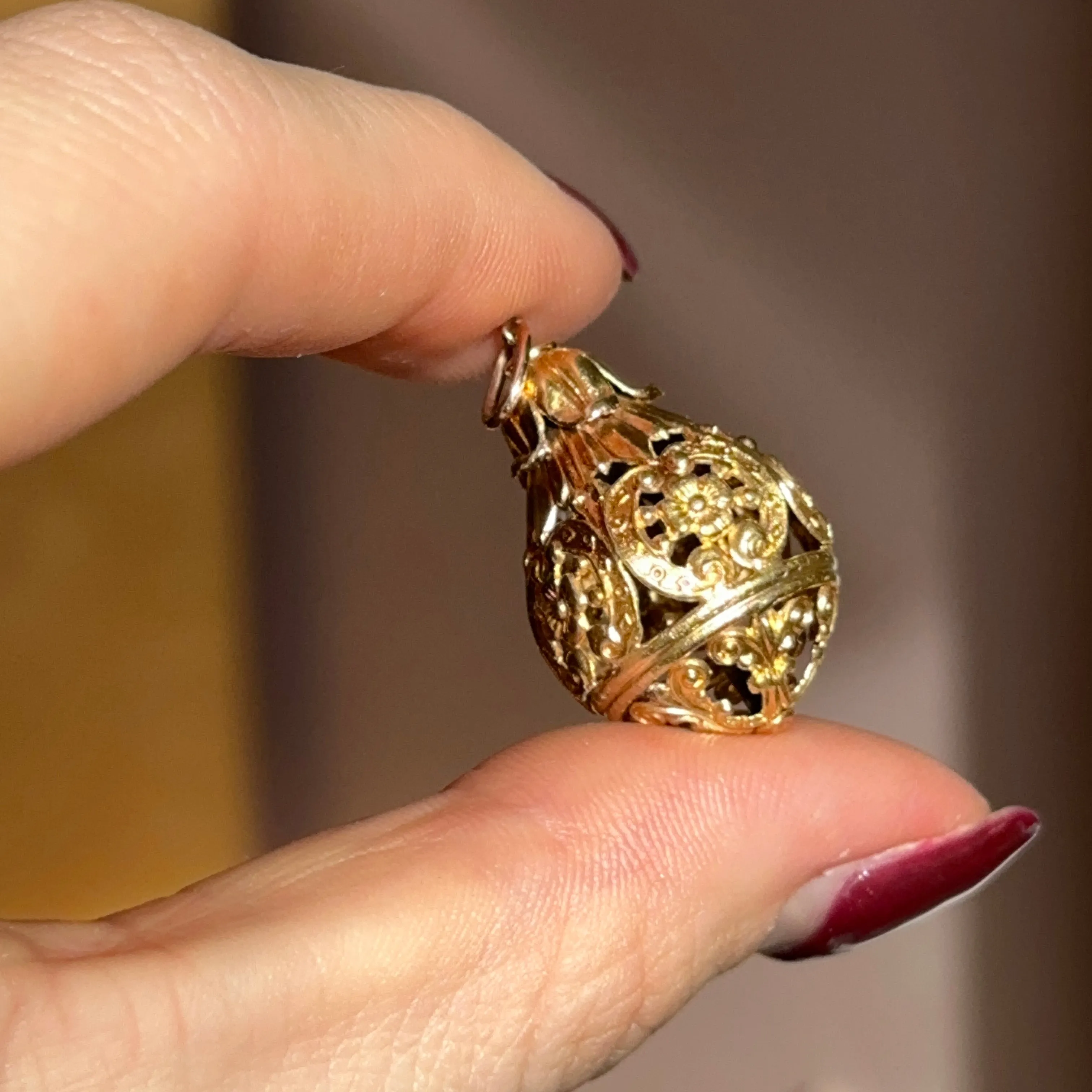 Estate 14KT Yellow Gold Byzantine Filigree Teardrop Pendant