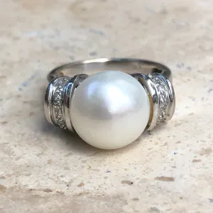 Estate 18KT White Gold Freshwater Pearl   Diamond Ring