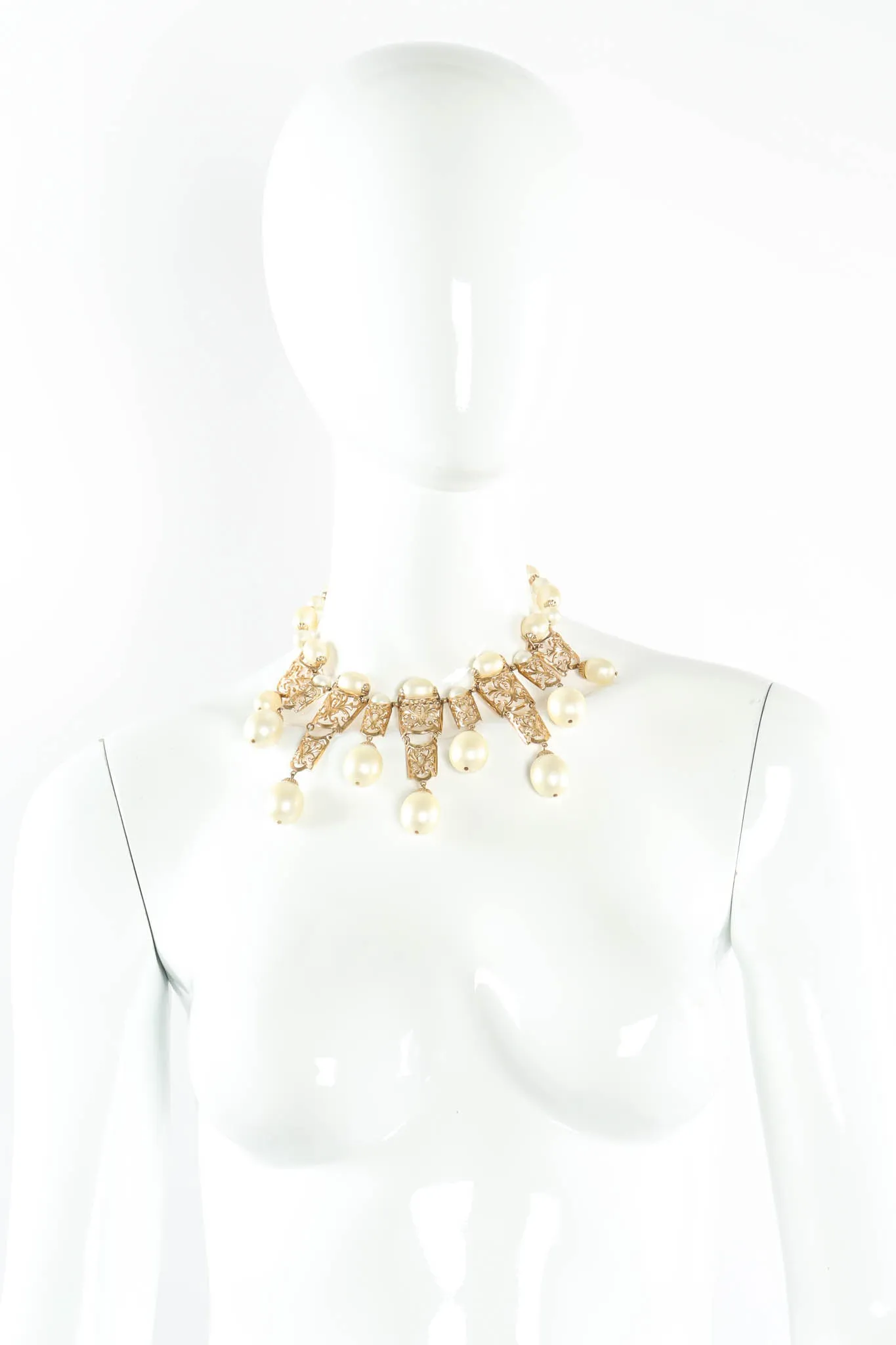 Fleur Filigree Pearl Necklace