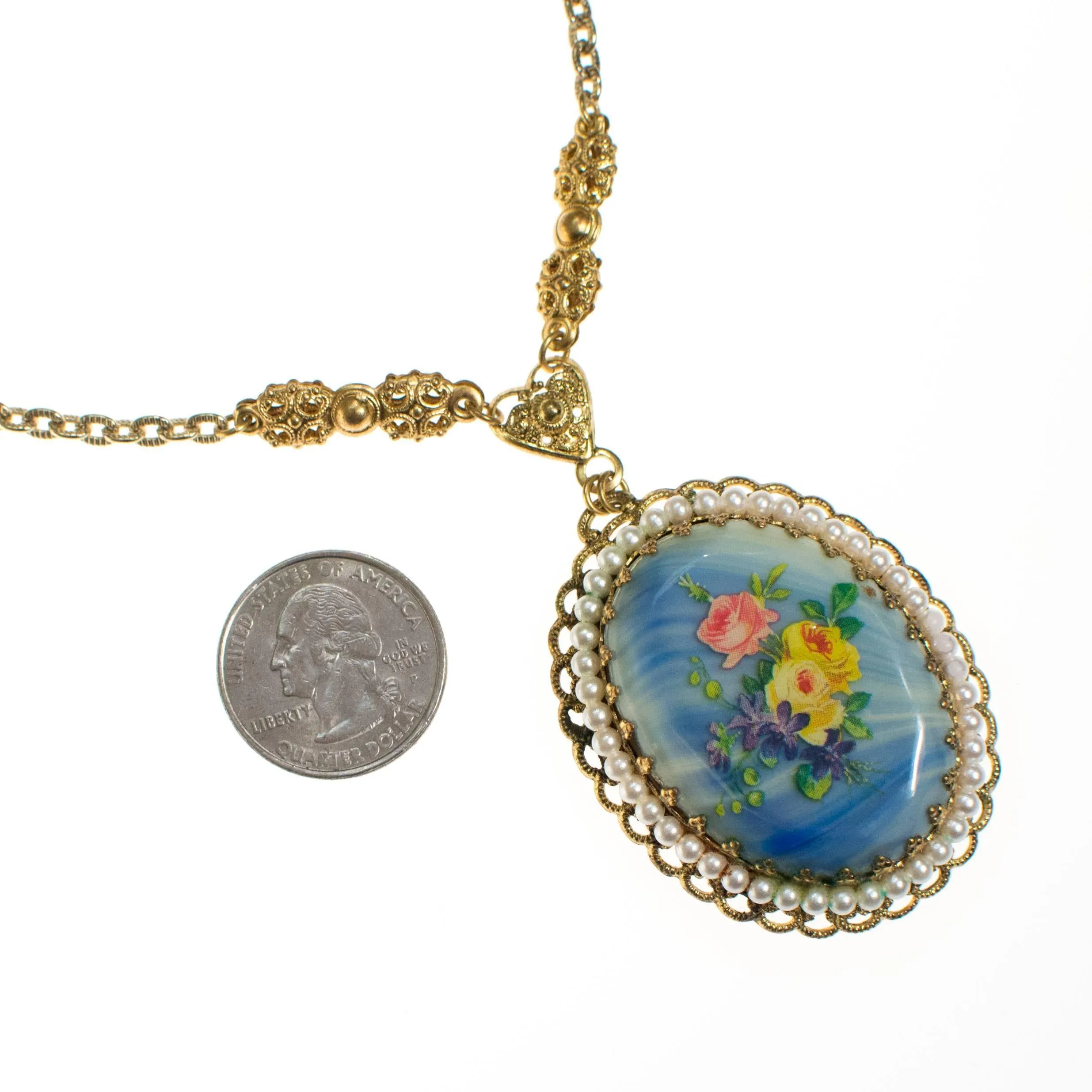 Floral Filigree Pendant Necklace