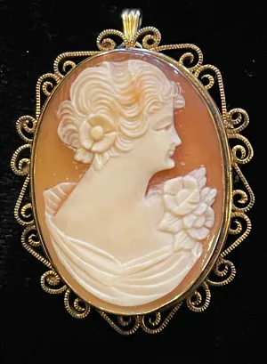 Genuine 50s Shell Cameo Scroll Setting