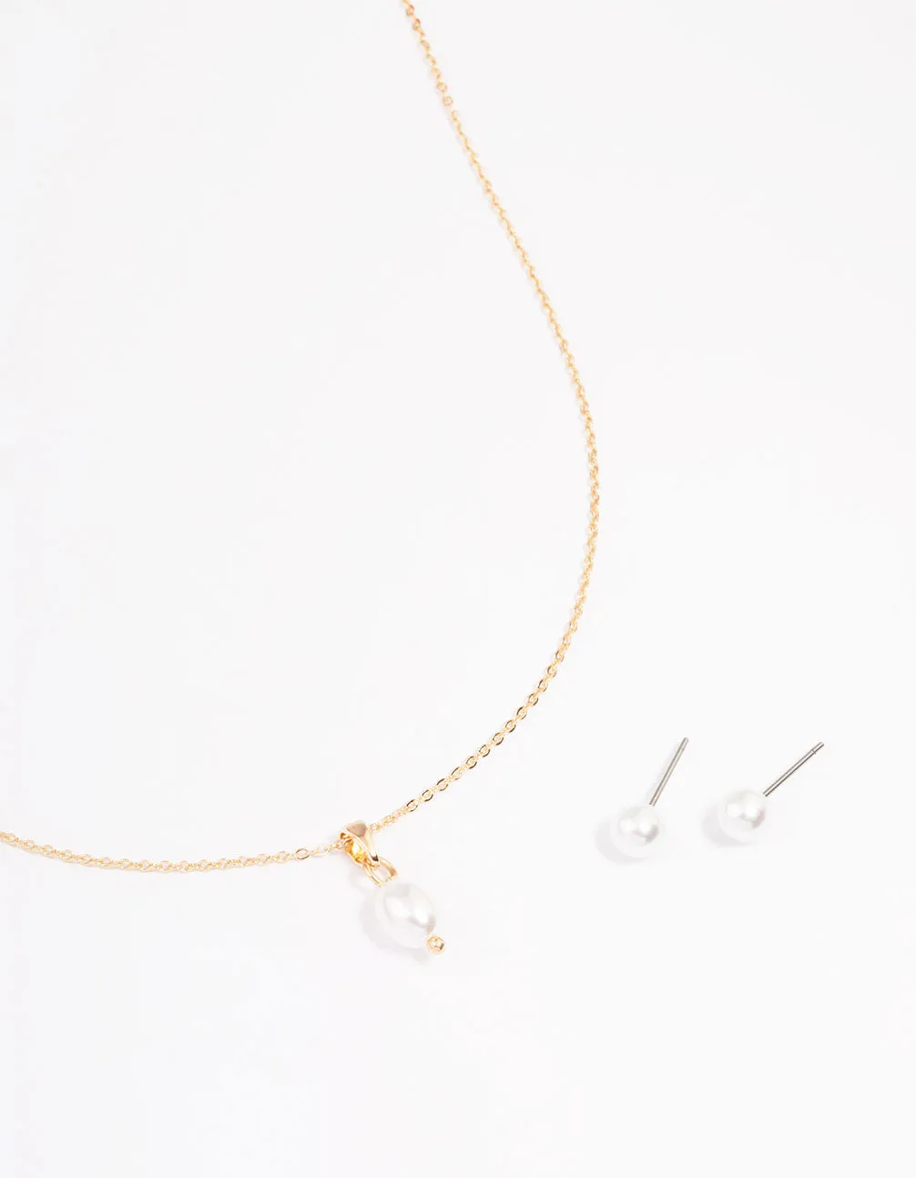 Gold Pearl Stud Earring & Necklace Set
