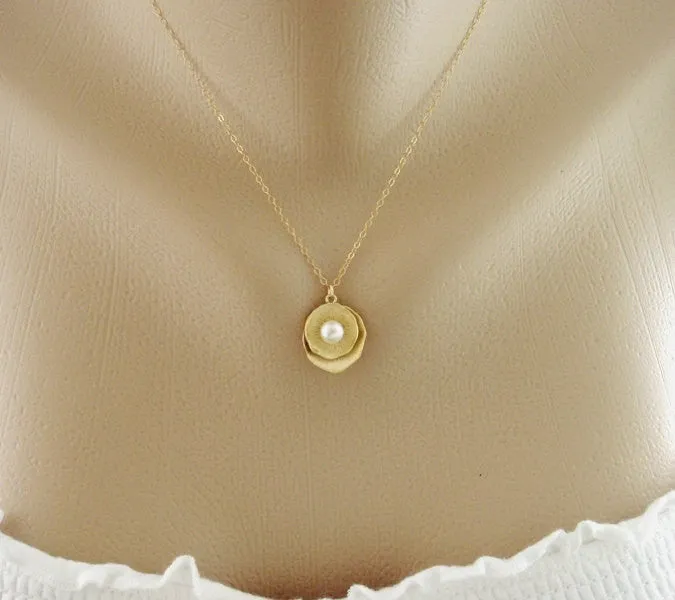 Lotus Leaf Pearl Necklace