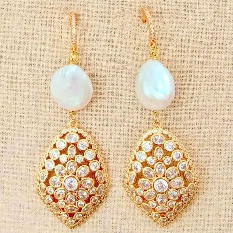 Lovely 22k Gold Plated Coin Pearl Statement Earrings 3.1”