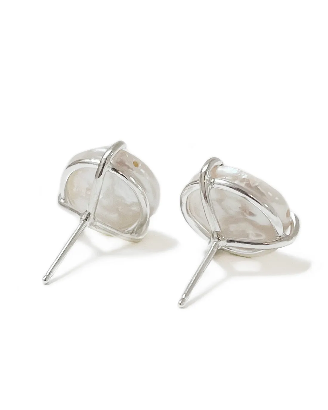 Lu Pearl Studs Small
