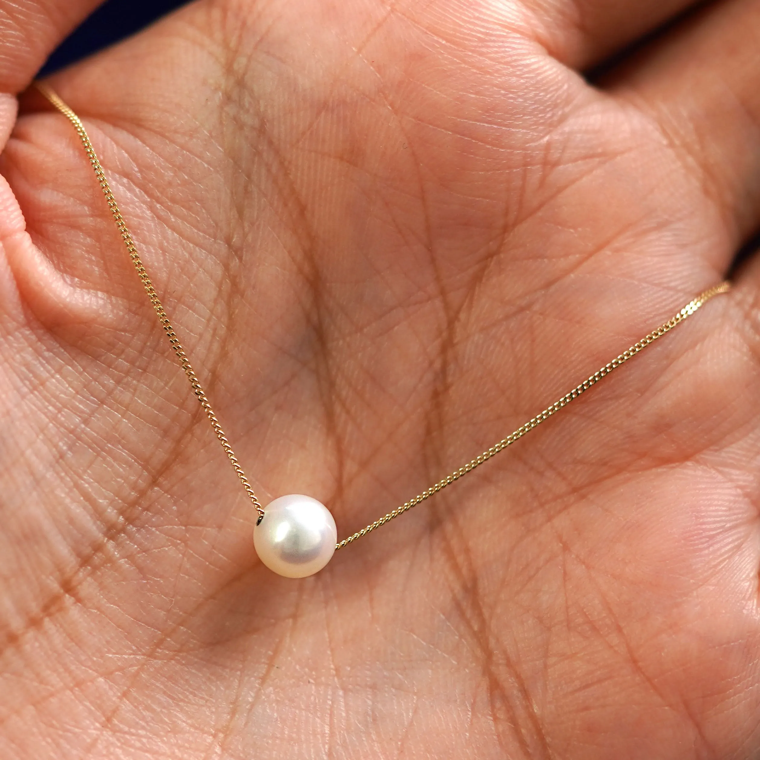 Medium Pearl Slide Necklace