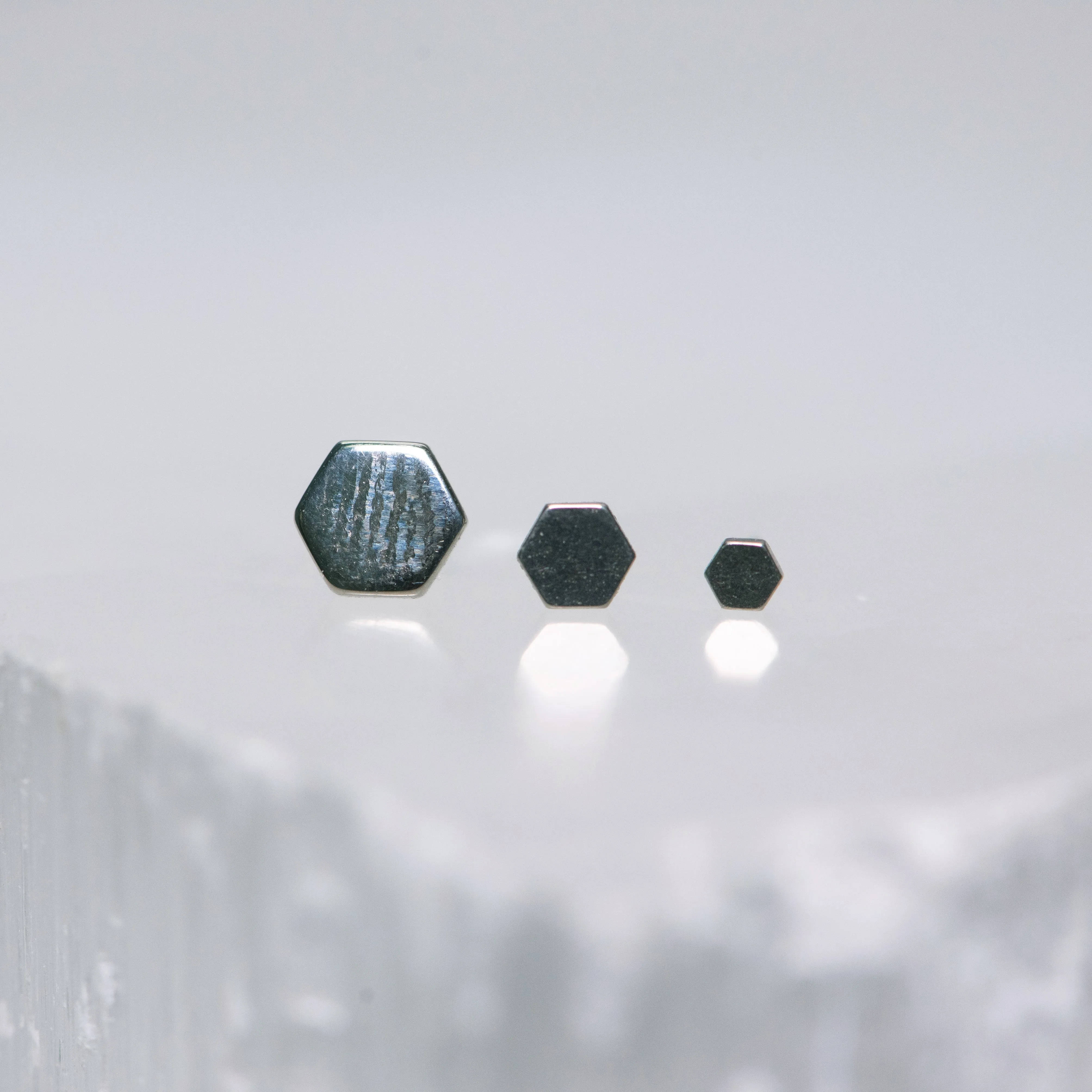 Mini Hexagon Threadless End