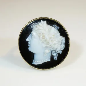 Mirror Twins Victorian Cameo in 1920s Gold Ring