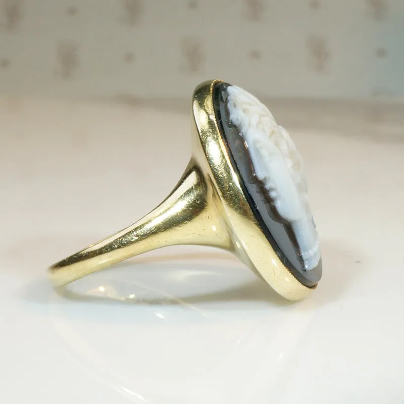 Mirror Twins Victorian Cameo in 1920s Gold Ring