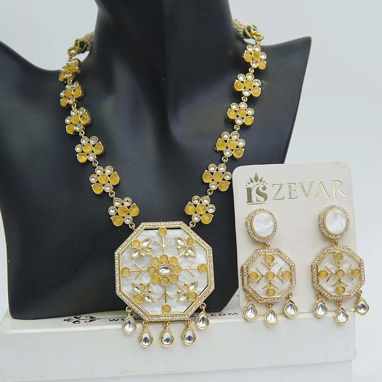 Mother of Pearl Jaipuri Kundan Set
