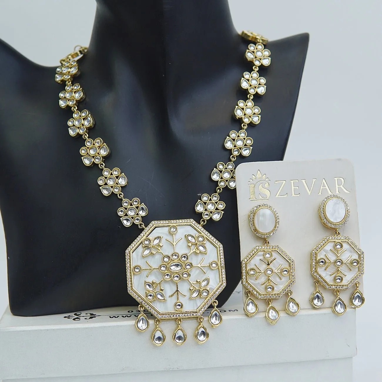 Mother of Pearl Jaipuri Kundan Set