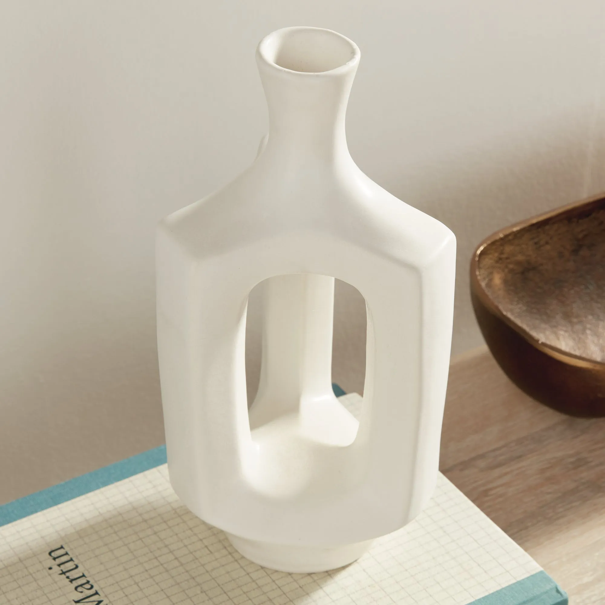 NAPA Home & Garden, SONYA VASE MEDIUM,N5UG05