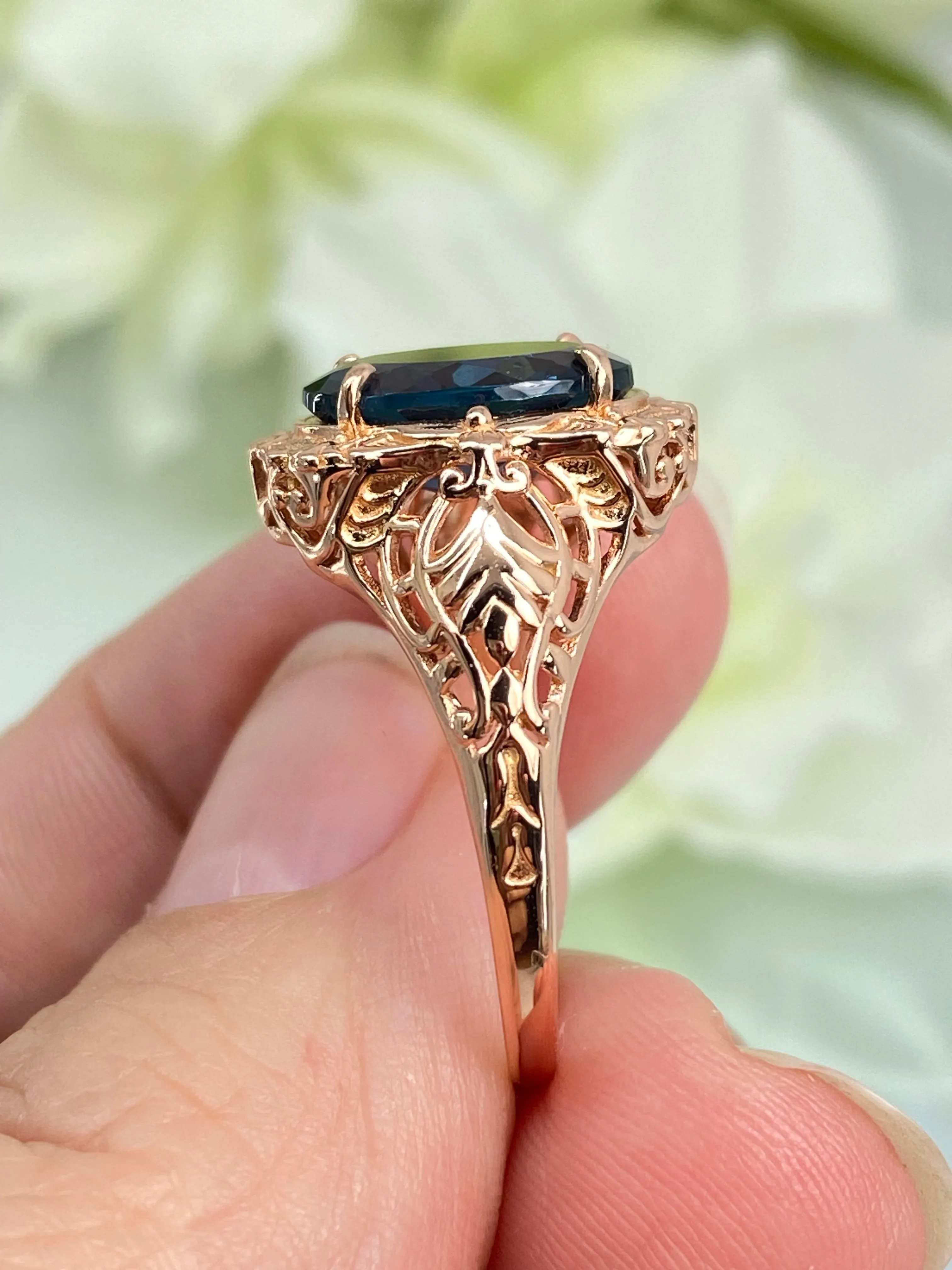 Natural Topaz Ring, Beauty Ring, London Blue Natural Gemstone, Rose Gold plated Filigree Ring, D229