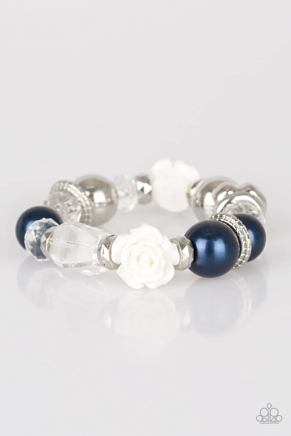 Paparazzi - Here I Am - Blue Pearl Bracelet