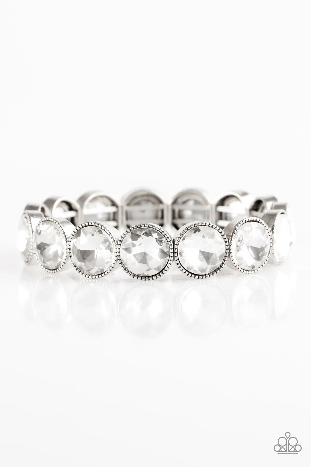 Paparazzi  - Number One Knockout - Rhinestone Bracelet